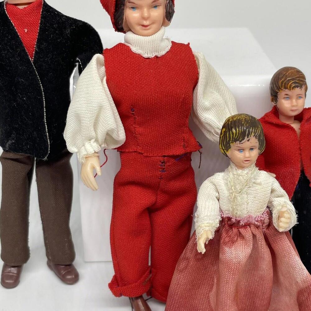 German Caco Dolls Dollhouse Family‎ of 4 Thread Wrapped Vintage - Picture 2 of 9